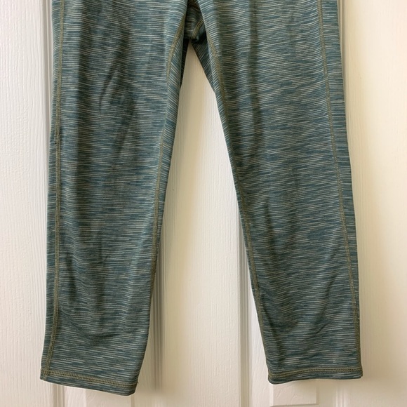 Athleta Chaturango Capri Space dyed Legging Size S - Picture 4 of 8